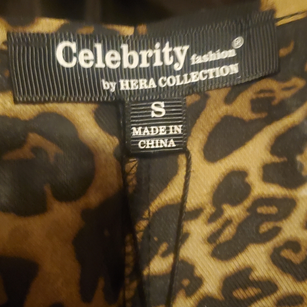 Hera Collection Leopard Print Robe - Picture 4 of 5